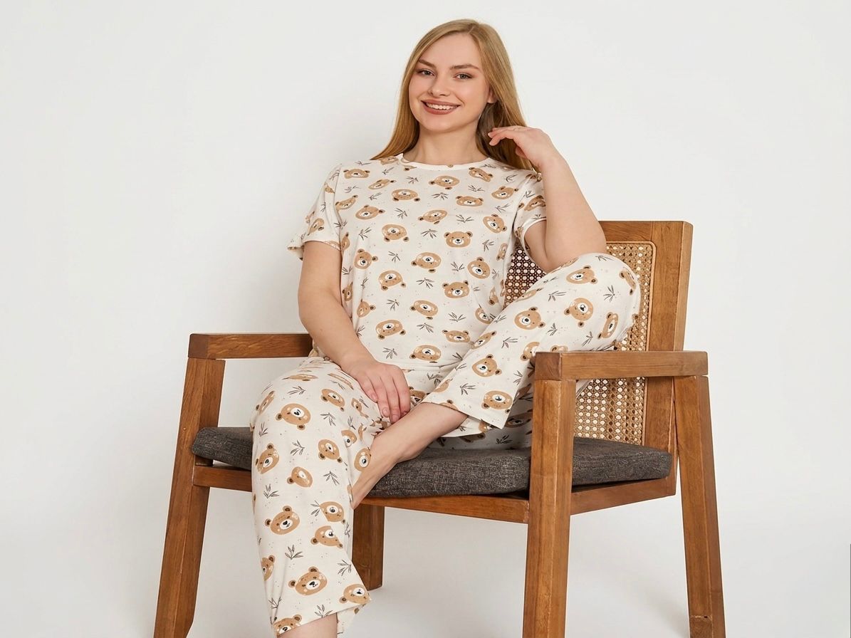 Sevimli Ayıcık Desenli %100 Pamuklu Pijama Takımı